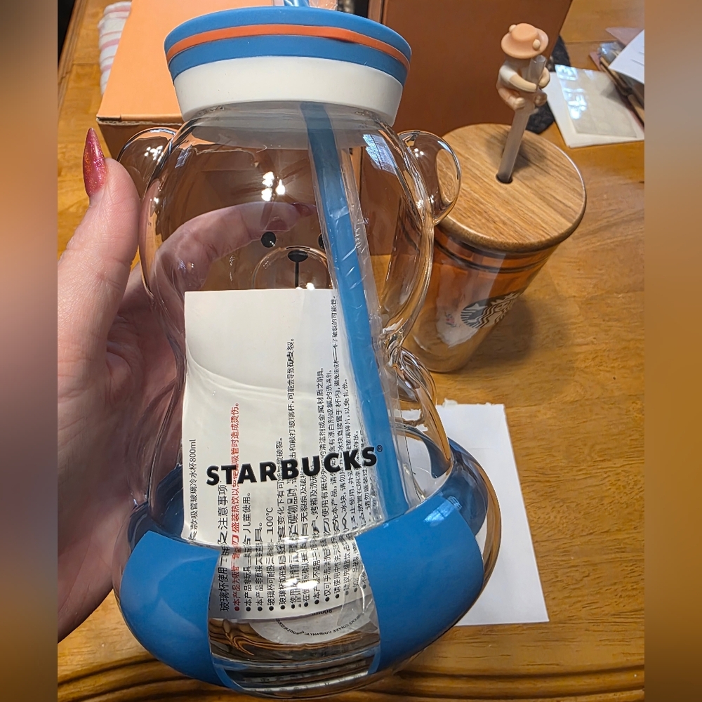 New China Starbucks Summer Seaside Series 27oz Swimming Bear Glass Sraw Cup - Picture 6 of 9